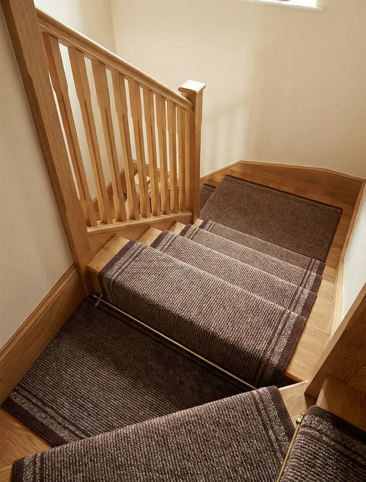 JYG Tapijtloper CLUB – Bruin